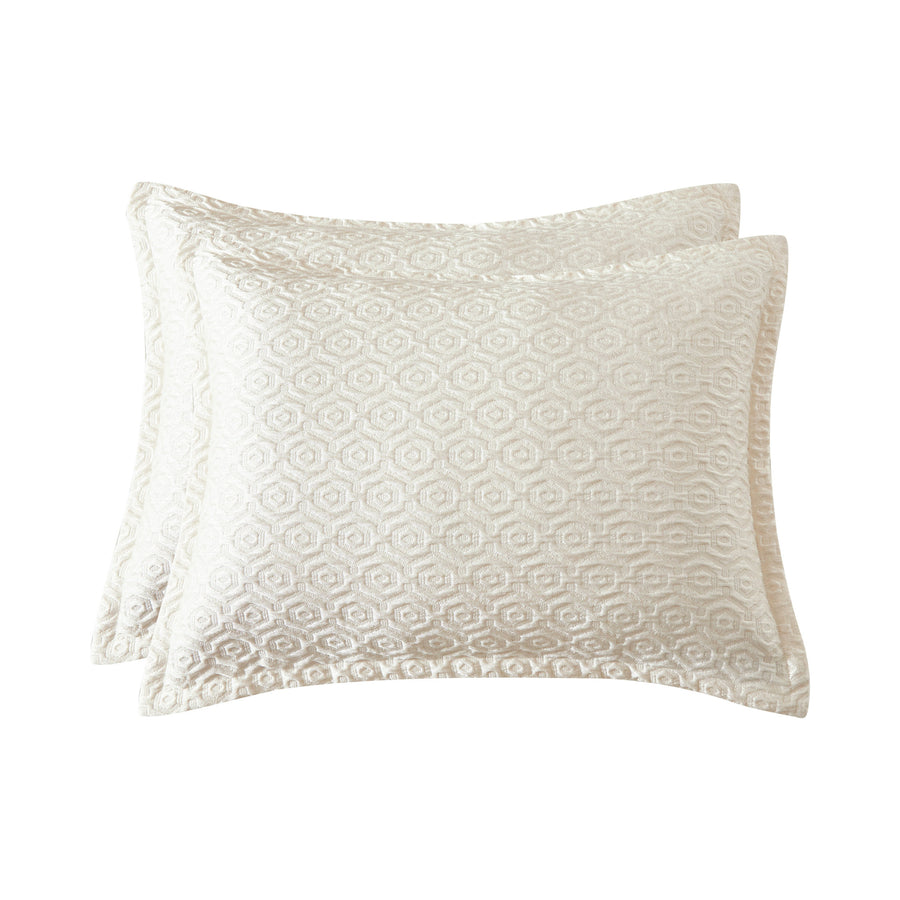 Studio 16, Toronto - Nue Honeycomb Luxe matelassé 3-Piece Coverlet Set with Flange – Ivory, Gold and Silver