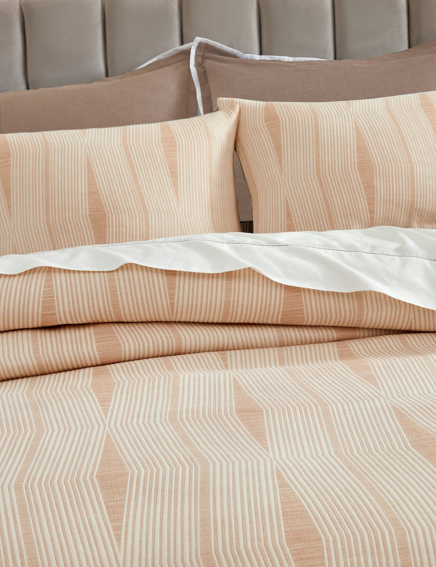 Studio 16, Toronto -Rowan Yarn Dyed Cotton Matelassé Duvet Cover Set - Modern Subtle Textured Design, Soft & Breathable