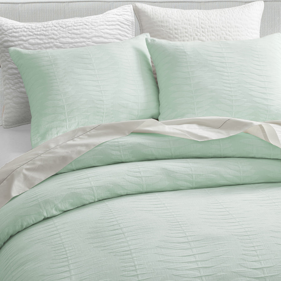 Studio 16, Toronto - Caspian Woven Jacquard 3-Piece Duvet Cover Set  - Soft & Lightweight, Modern Leaf Pattern, Available in Three Colorway