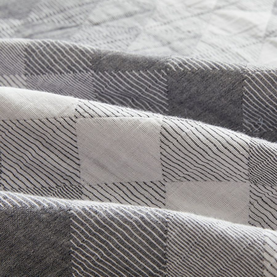 Studio 16, Toronto – Landon Geometric Diamond Cotton Matelassé Duvet Cover Set – Modern Textured Design, 100%Cotton